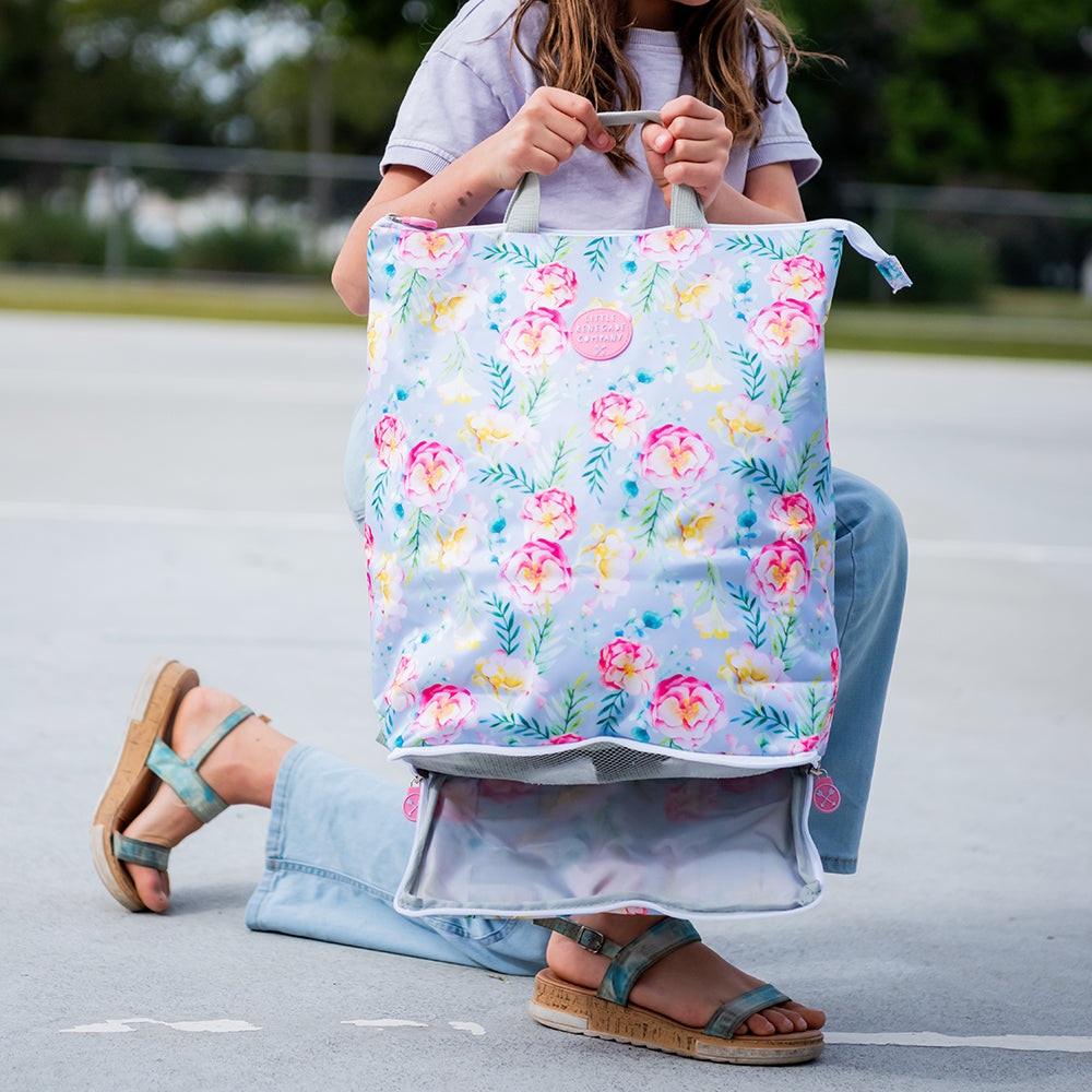 CAMELLIA TOTEPACK