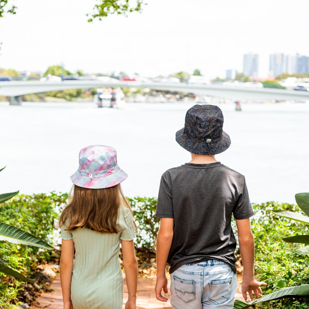 SPECTRUM REVERSIBLE BUCKET HAT - MINI SIZE ONLY