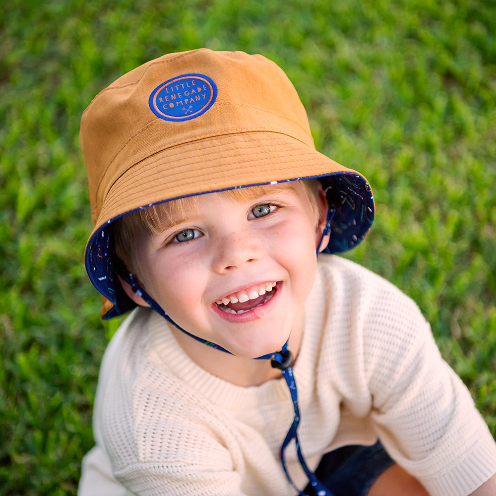 BUCKET HATS