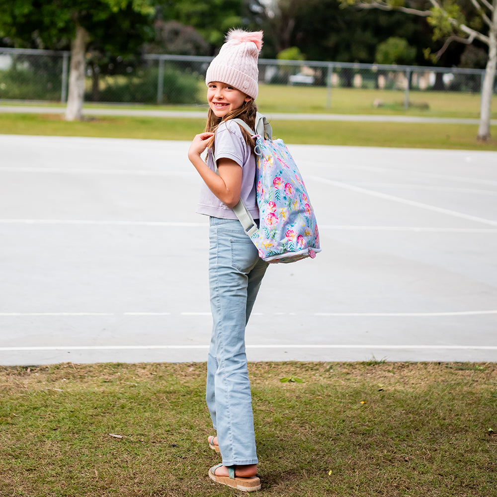 CAMELLIA TOTEPACK