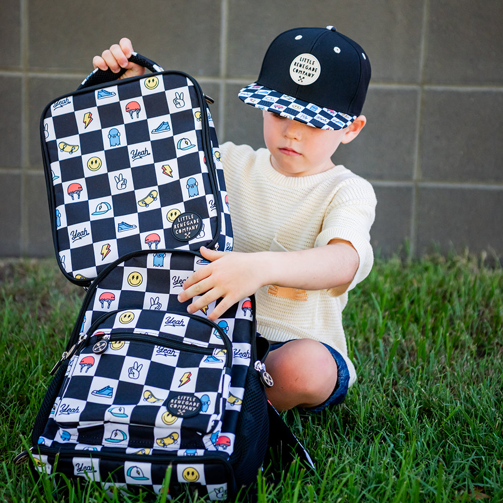 CHECKMATE INSULATED LUNCH BAG