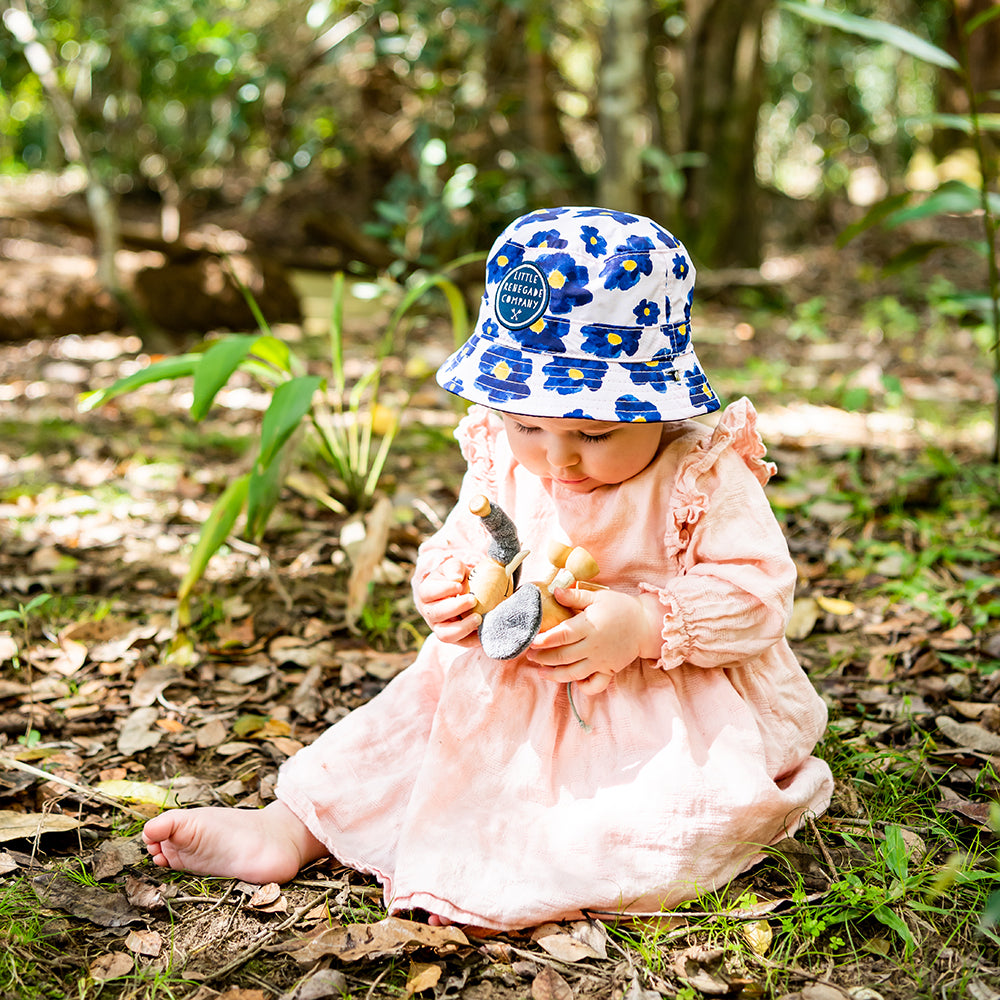 BLOSSOM REVERSIBLE BUCKET HAT - MINI SIZE ONLY