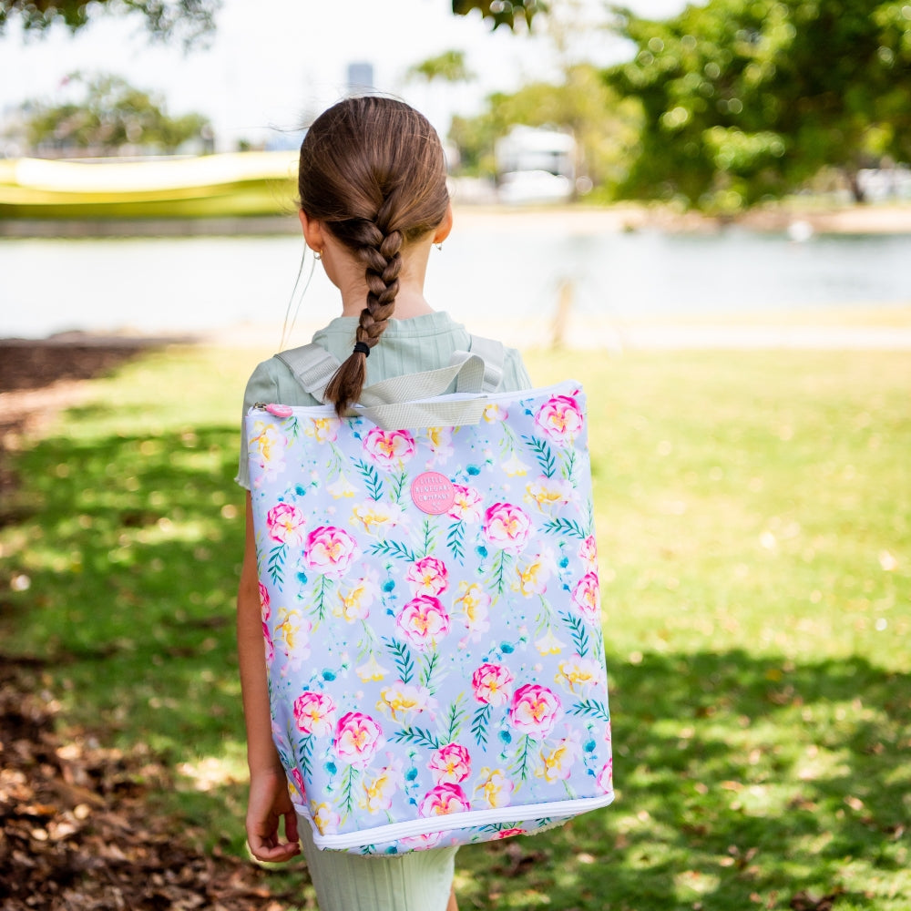 CAMELLIA TOTEPACK