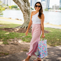 CAMELLIA TOTEPACK