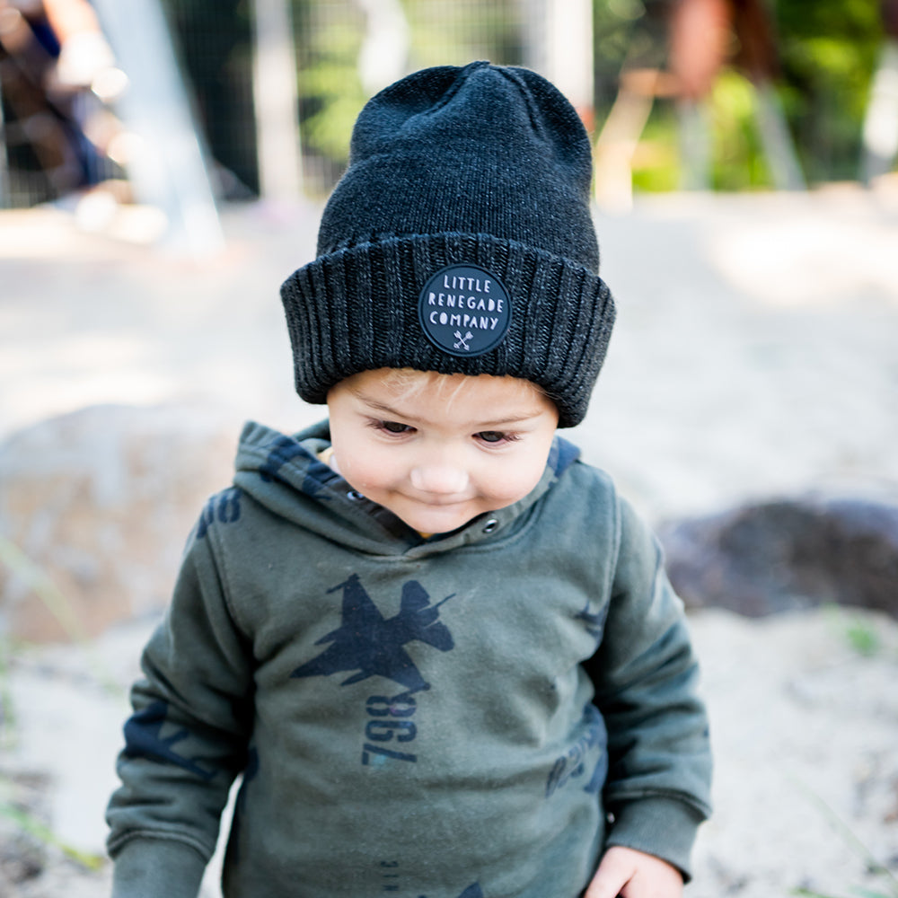EZRA BEANIE - BLACK