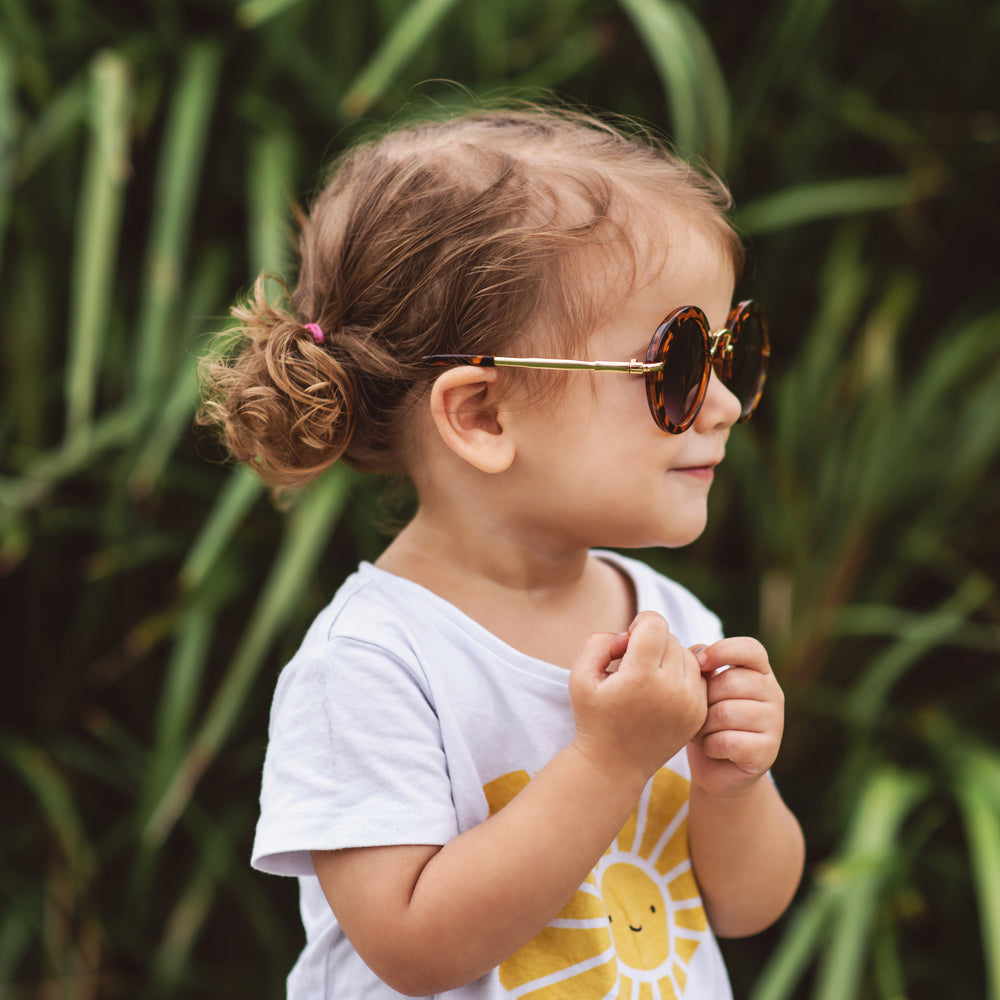 ROSIE RETRO SHADES - 5 COLOURS kids sunglasses lifestyle image