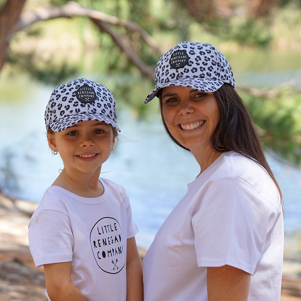 Snow Leopard Baseball Cap